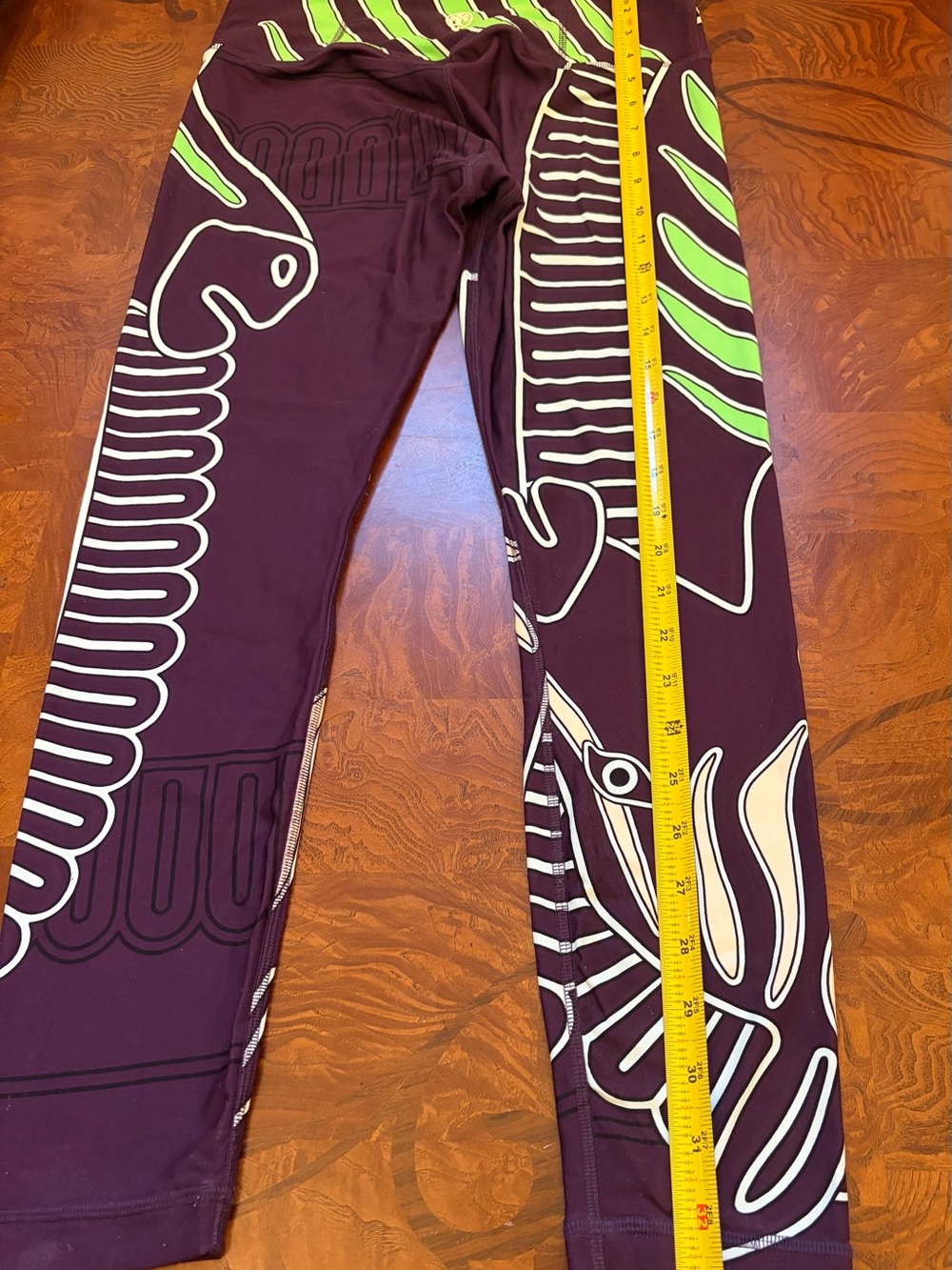 Tory Burch Purple Leggings with Lime Green & Cream Graphic Print - Picture 3 of 7